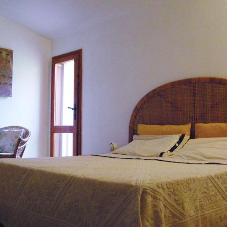 Via Dei Gerani B&B Sinnai Номер фото