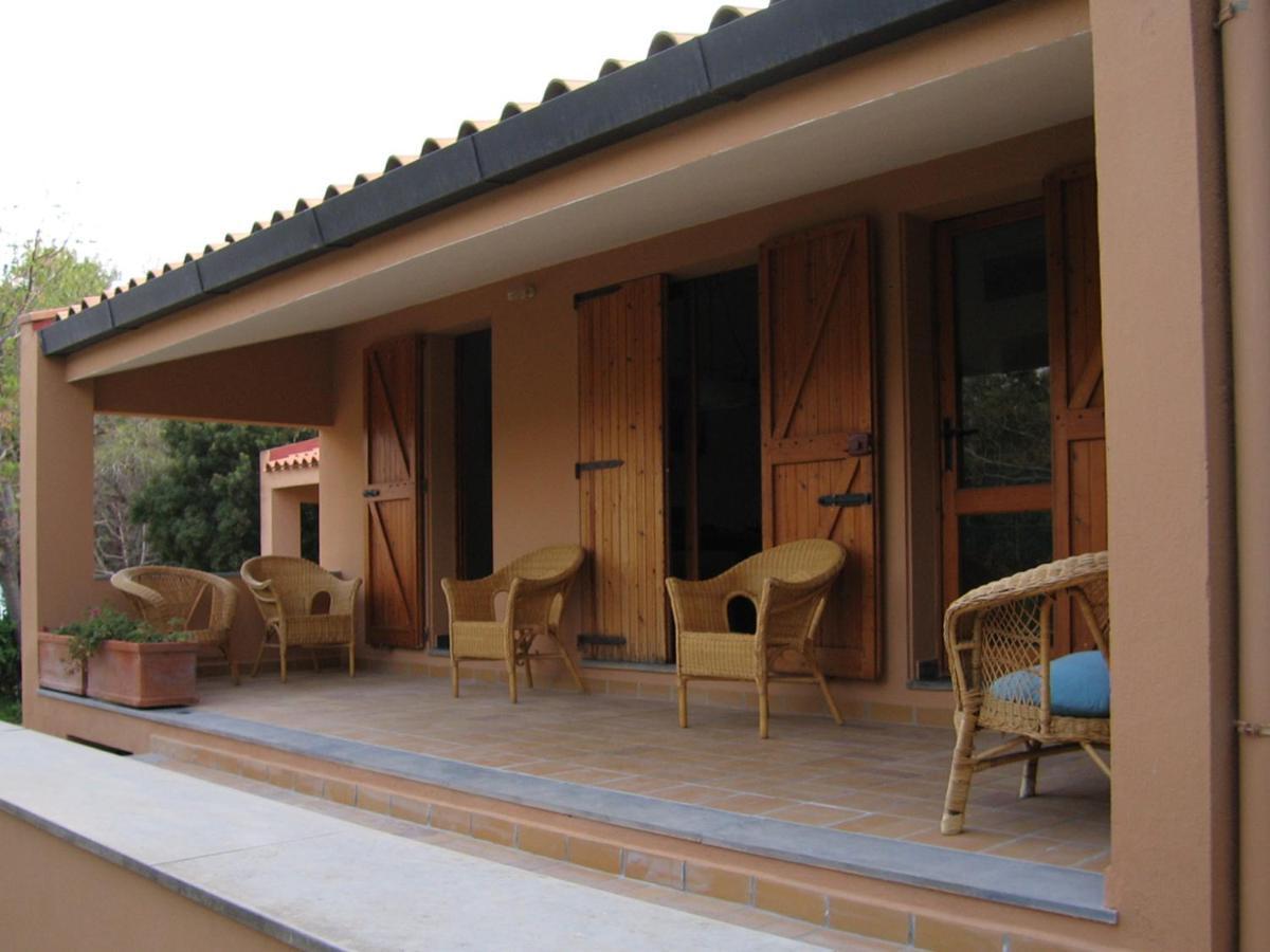 Via Dei Gerani B&B Sinnai Екстер'єр фото